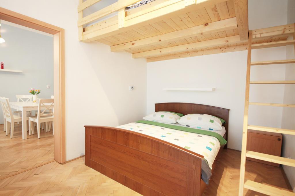 Condo Vinohrady II Praha Bagian luar foto