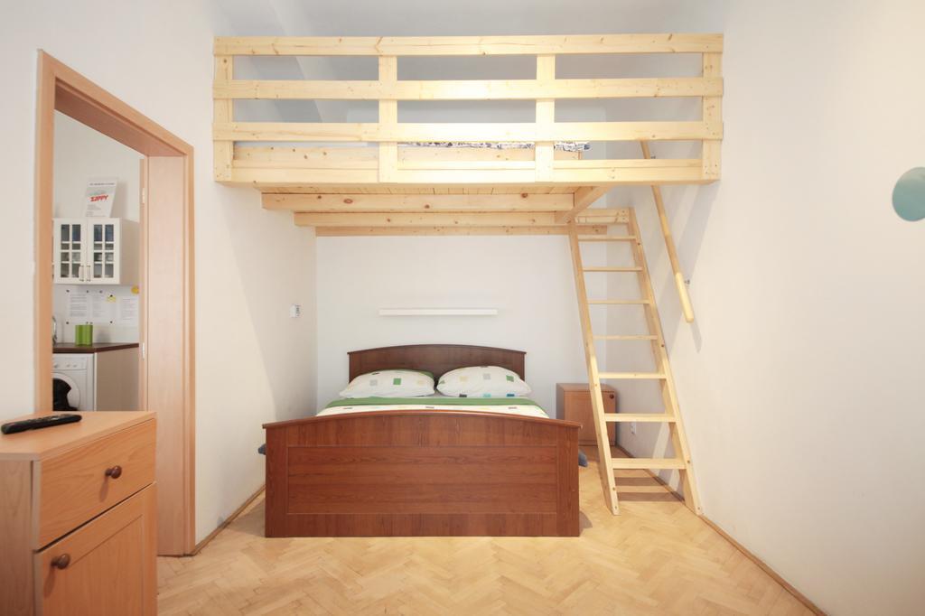 Condo Vinohrady II Praha Bagian luar foto