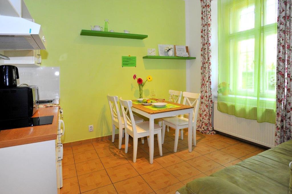 Condo Vinohrady II Praha Bagian luar foto